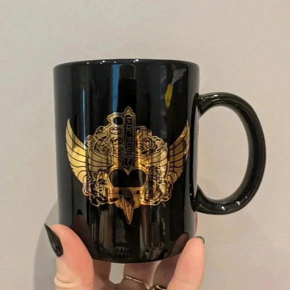 Vintage bon Jovi black gold mug - Picture 1 of 8